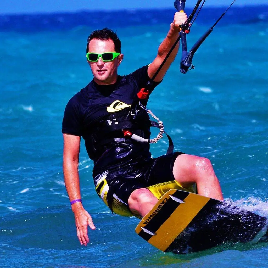 kitesurfing in sunny hurghada