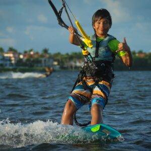 kitesurf kids