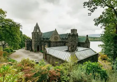 Oban, Glencoe, Highland Lochs & Castles Tour